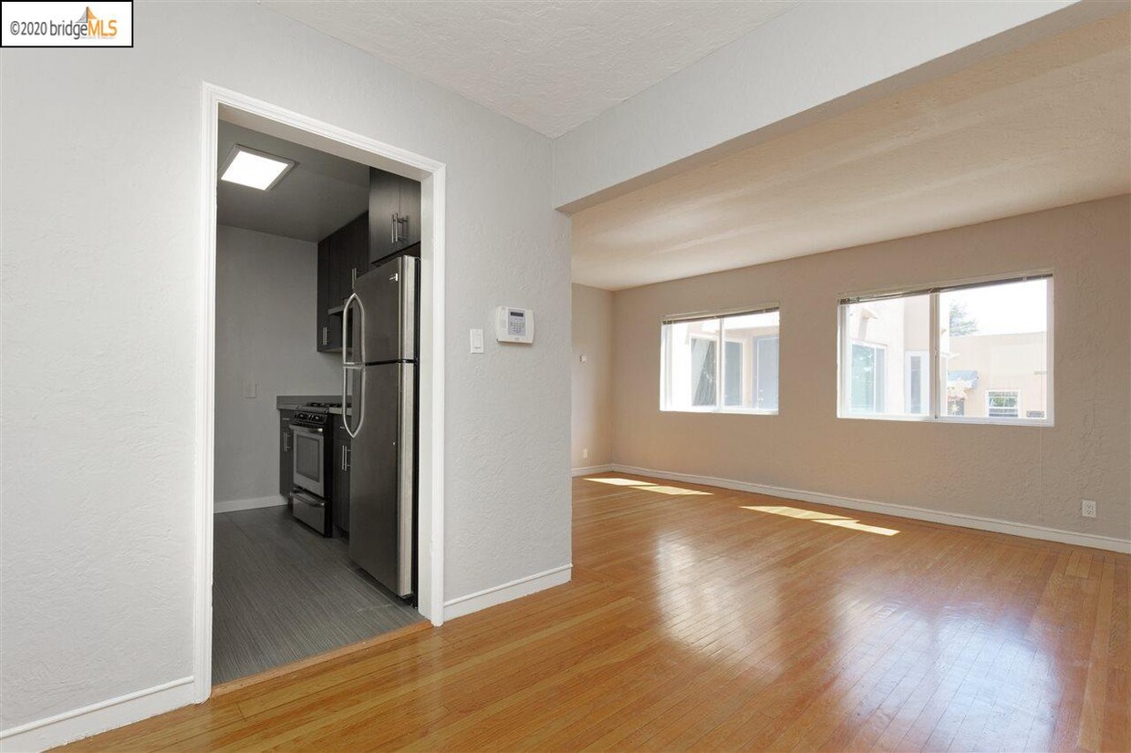 Primary Photo - 381 Adams St.