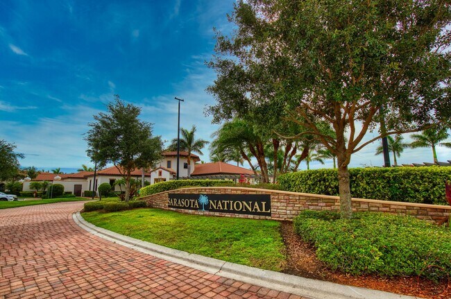Foto del edificio - Seasonal Short-Term 3-Bedroom 2-Bath Condo...