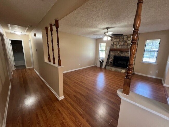 Building Photo - Beautiful Home in Valdosta, Ga!