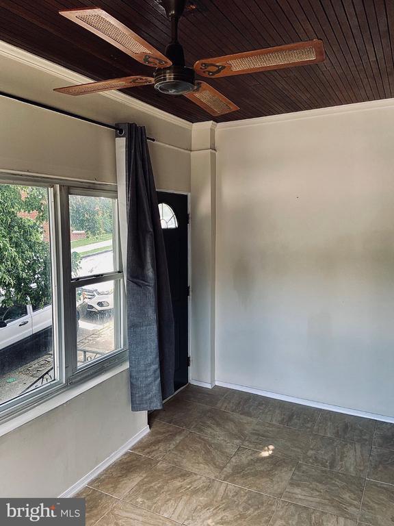 Building Photo - 4617 Silverwood St