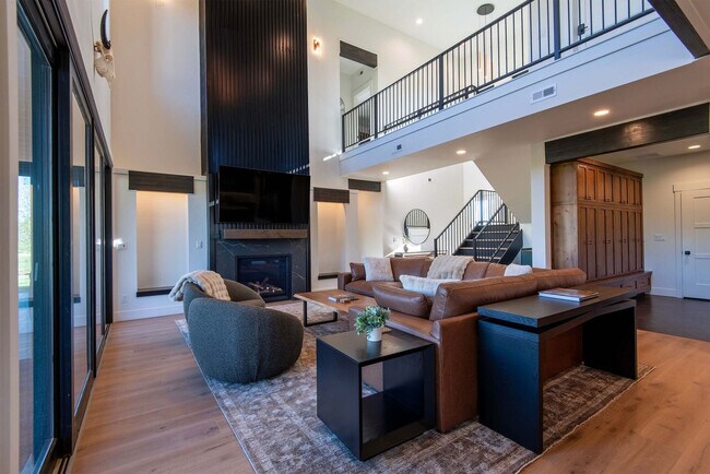 Foto del edificio - 1601 Jackrabbit Ln