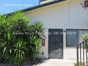 Building Photo - 2503 Antoine Ct