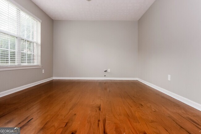 Foto del edificio - 70 Fairwoods Ct