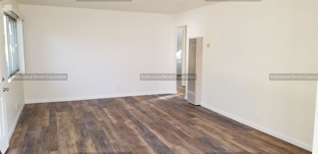 Foto del edificio - Coming soon! Recently remodeled with Moder...