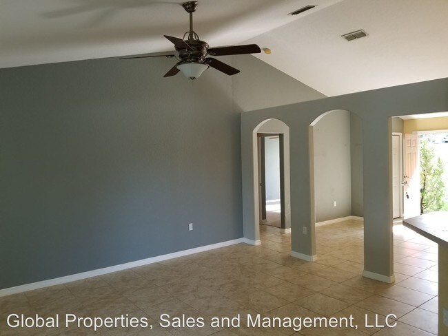 Building Photo - 3 br, 2 bath House - 505 N Palm Drive