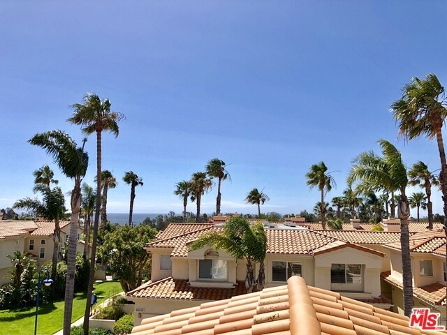 Primary Photo - 6473 Zuma View Pl