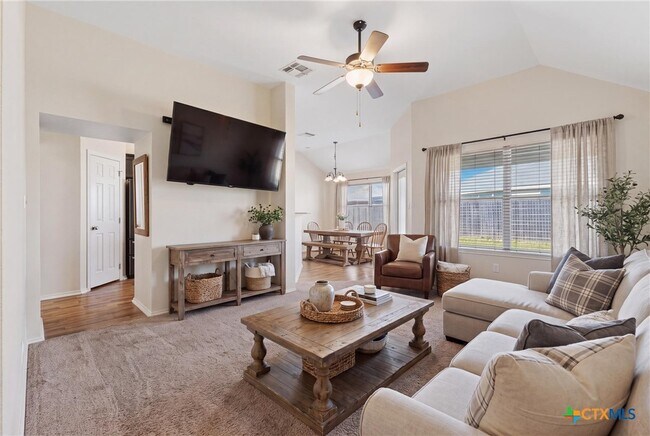 Foto del edificio - 1312 Lantana Ct