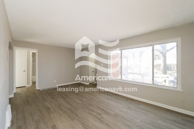 Foto del edificio - 7229 Virginia Ave