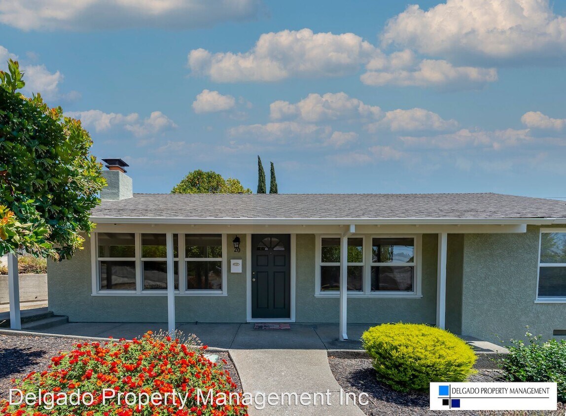Primary Photo - 3 br, 2 bath House - 20 Corte Dorado