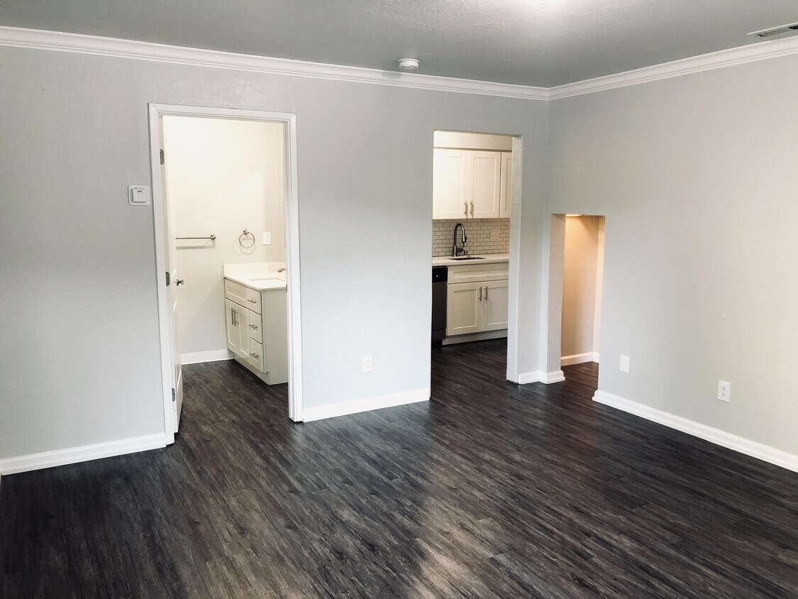 Primary Photo - 9669 Soquel Dr