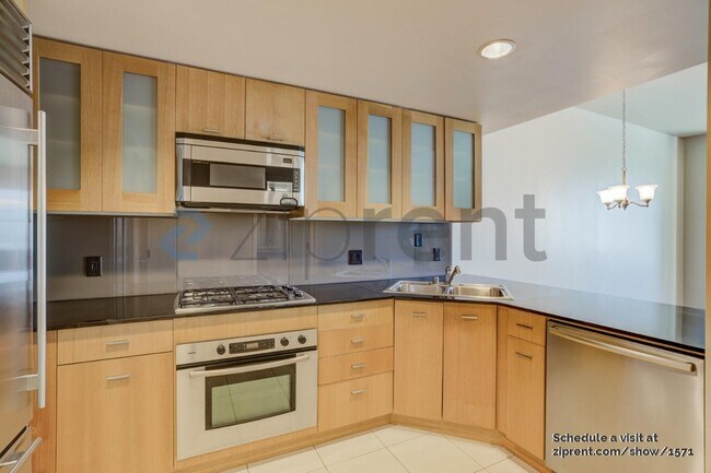 Foto del edificio - 333 1st St