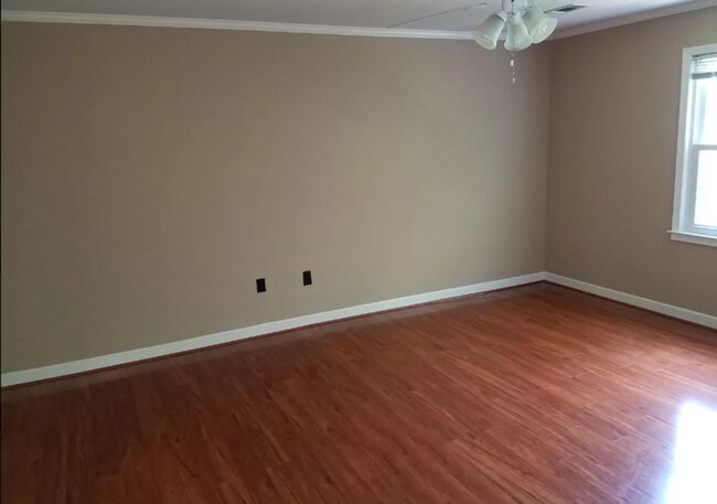 Building Photo - 11 Red Fox Ct