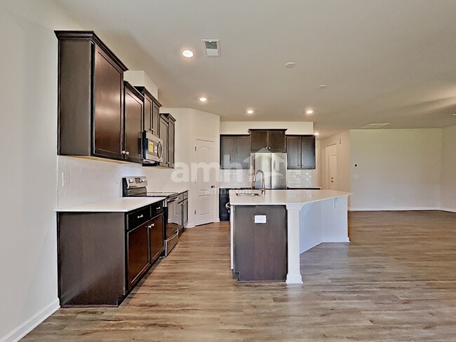 Building Photo - 14310 Hugh Dixon Way
