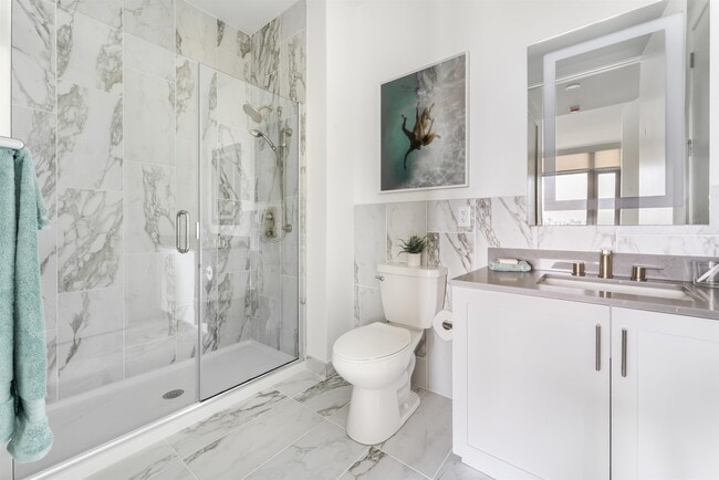 Building Photo - 8601 Bergenline Ave