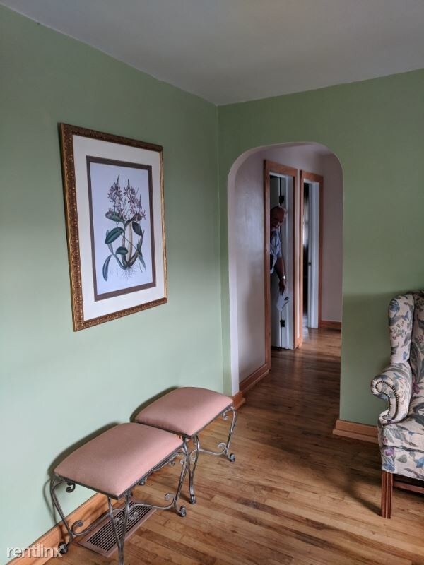 Foto del edificio - 3 br, 1 bath House - 1009 Smithfield St