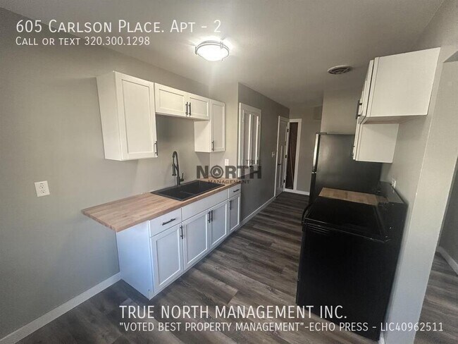 Foto del edificio - 605 Carlson Pl