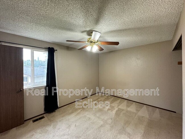 Foto del edificio - 22514 20th Ave SE