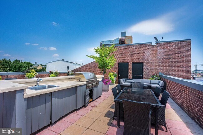 Foto del edificio - 3251 Prospect St NW