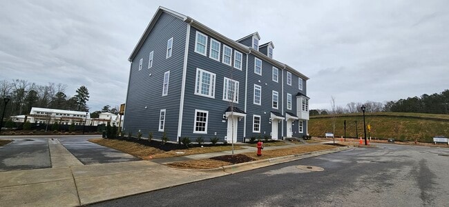 Photo - 504 Whitehall Cir Townhome