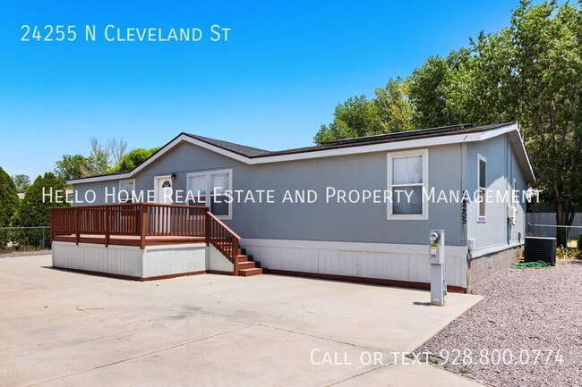 Foto del edificio - 24255 N Cleveland St