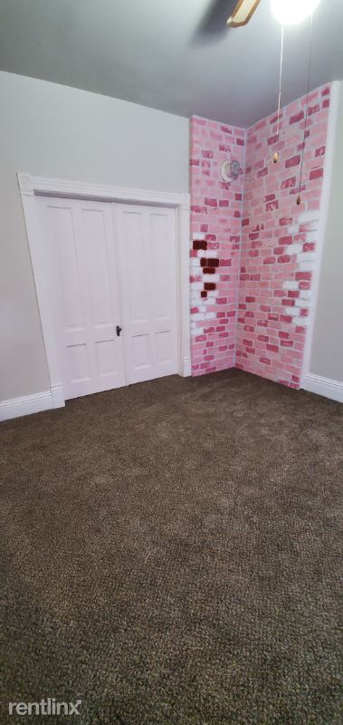 Foto del edificio - 2 br, 1.5 bath House - 814 W Granite St