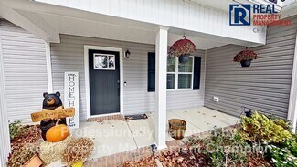 Building Photo - 1001 Marston Dr