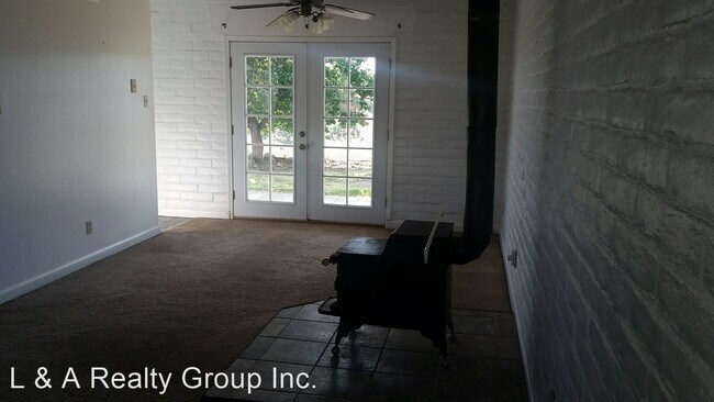 Foto del edificio - 3 br, 1 bath House - 111 Chalcocite
