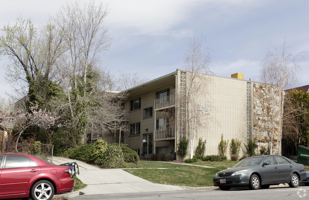 Foto principal - The Plaza Apartments