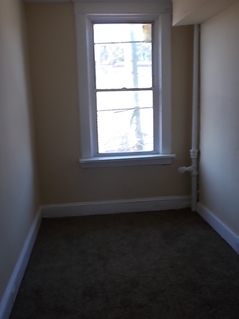 Building Photo - 1339 E Patapsco Ave