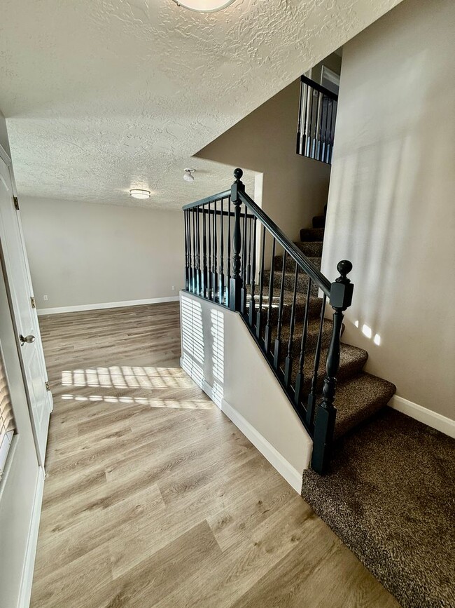 Foto del edificio - Adorable 3-BR Parkside Townhome