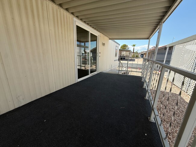 Foto del edificio - 3601 E Wyoming Ave