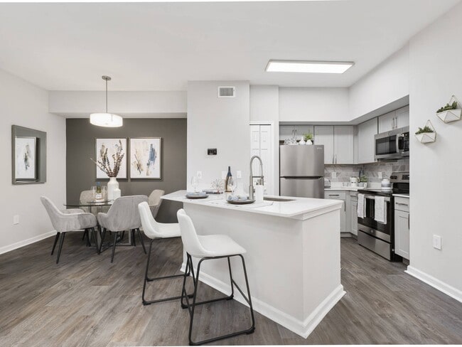 La cocina renovada de Kensley - The Kensley Apartments