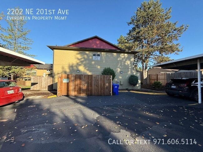 Foto del edificio - 2202 NE 201st Ave