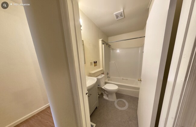 Building Photo - 1621 Atkamire Dr