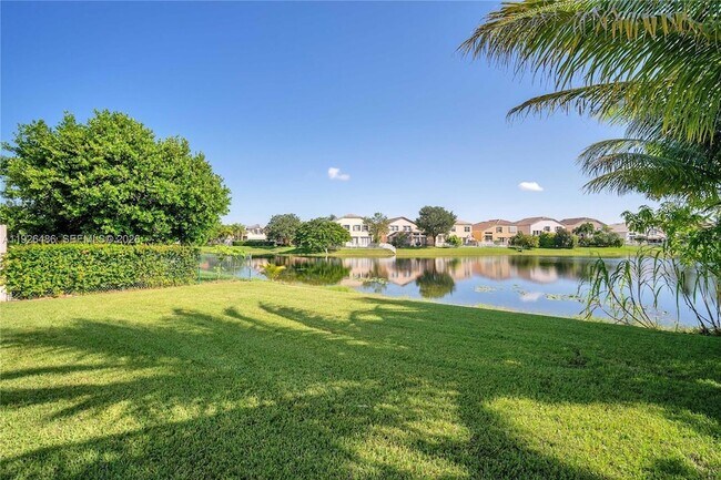 Foto del edificio - 1561 NW 159th Ave