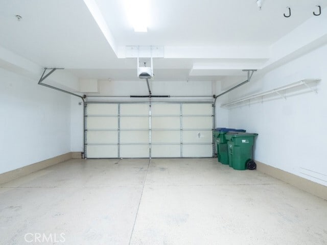 Building Photo - 77 Long Meadow