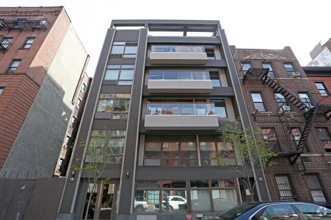 Foto del edificio - 532 E Fifth St