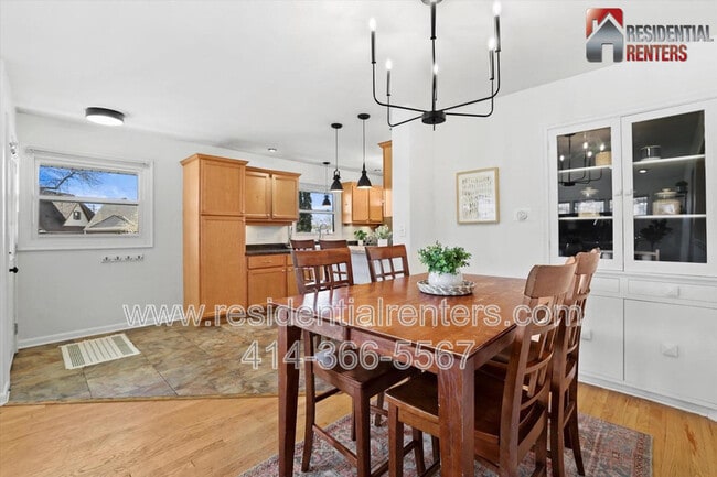 Foto del edificio - 3615 N 87th St