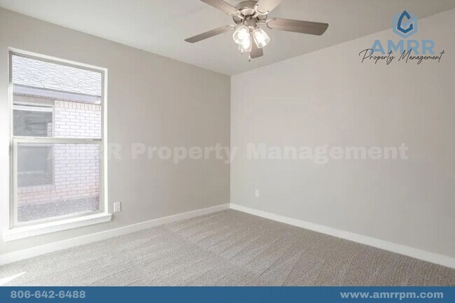 Foto del edificio - New Beginnings Start With AMRR: 3 BD Suburban Style Neighborhood!