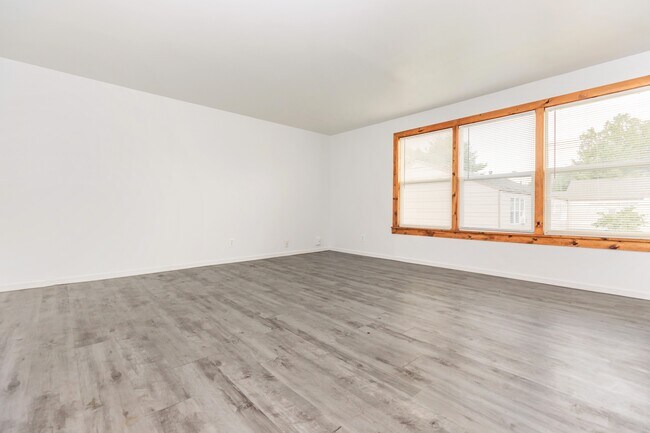 Foto del edificio - Premier Garden Apartments