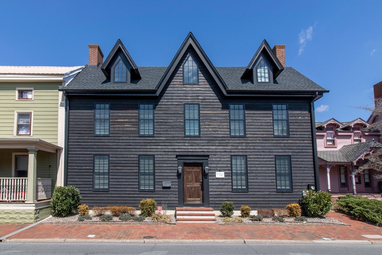 Primary Photo - Downtown Milford Year Round Rental - Unfur...