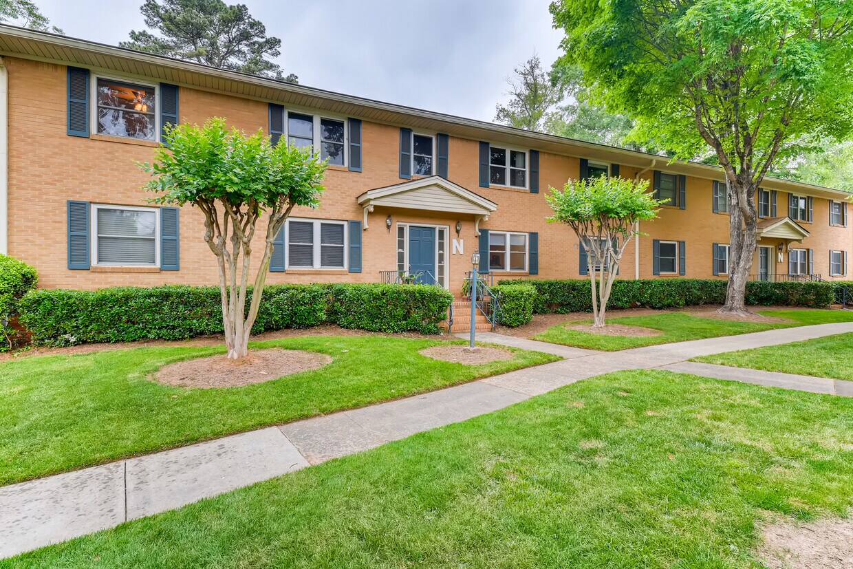 3510 Roswell Rd NW Unit N4, Atlanta, GA 30305 Condo for Rent in