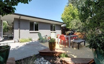 Building Photo - 3651 Shoshone St