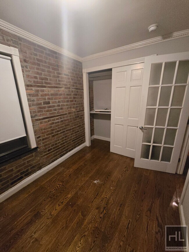 Foto del edificio - MULBERRY ST.