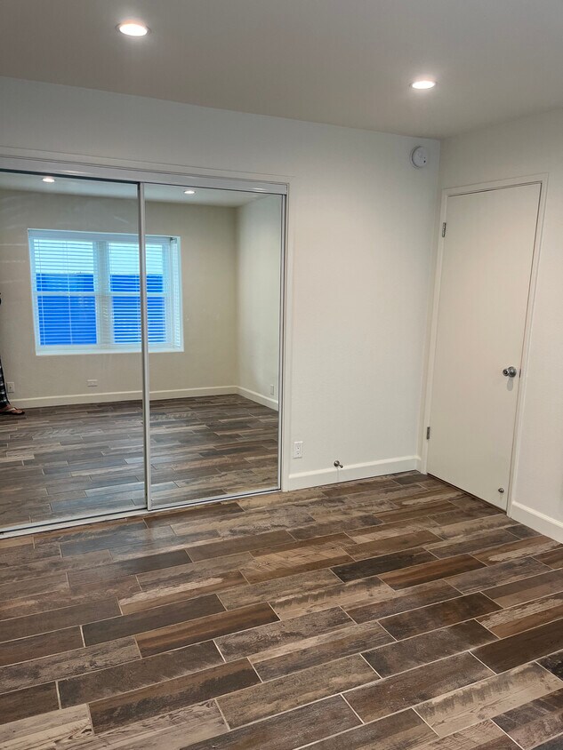 229 Bicknell Ave, Unit 102 Condos in Santa Monica, CA Westside Rentals