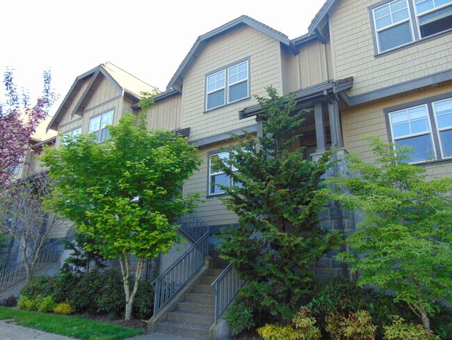 Foto del edificio - Quiet home close to shopping and Max