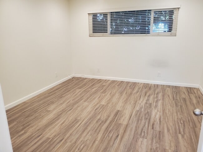 Building Photo - 12940 Walsh Ave