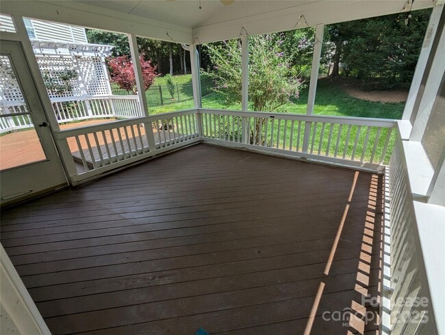 Building Photo - 7711 Epping Forest Dr