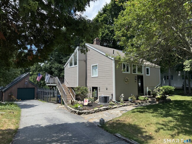Building Photo - 81 Oswegatchie Rd