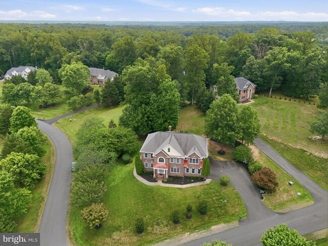 Building Photo - 7273 Tinsley Way